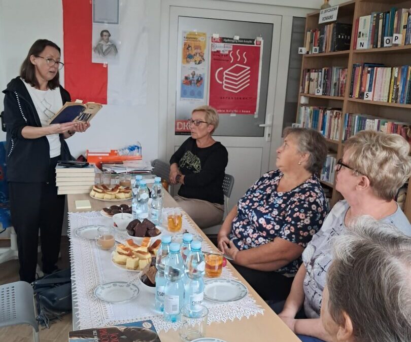 NARODOWE CZYTANIE 2024 „Kordiana” Juliusza Słowackiego w Dyskusyjnym Klubie Książki w Filii Biblioteki Gminnej w Sieciechowicach.