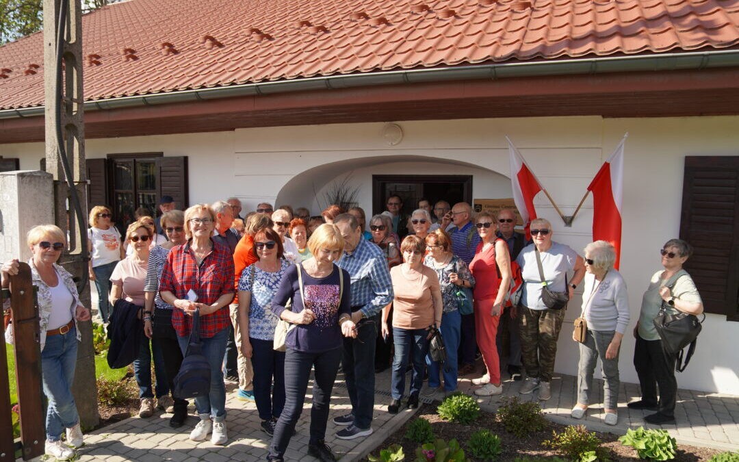 Wizyta Seniorów w Muzeum Regionalnym