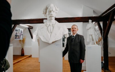 Wystawa rzeźby pomnikowej i sakralnej autorstwa Pana Marka Dryniaka