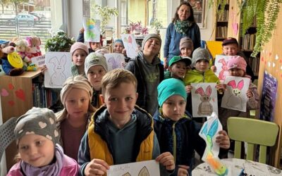 Lekcje biblioteczne z Przedszkolakami z Przedszkola „Słoneczne” w Sieciechowicach w ramach Międzynarodowego Dnia Książki dla Dzieci.