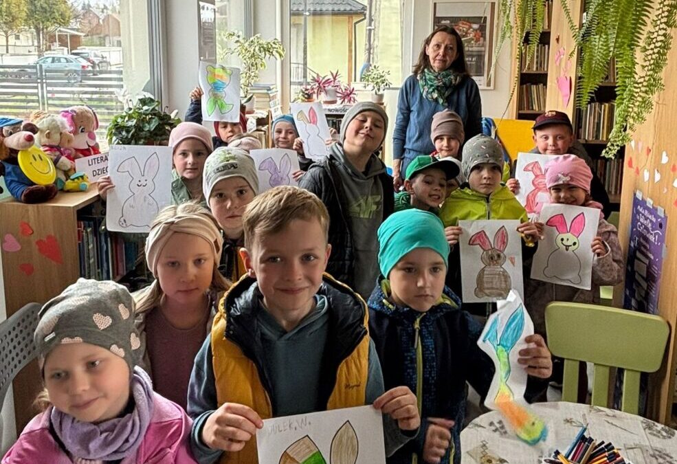 Lekcje biblioteczne z Przedszkolakami z Przedszkola „Słoneczne” w Sieciechowicach w ramach Międzynarodowego Dnia Książki dla Dzieci.