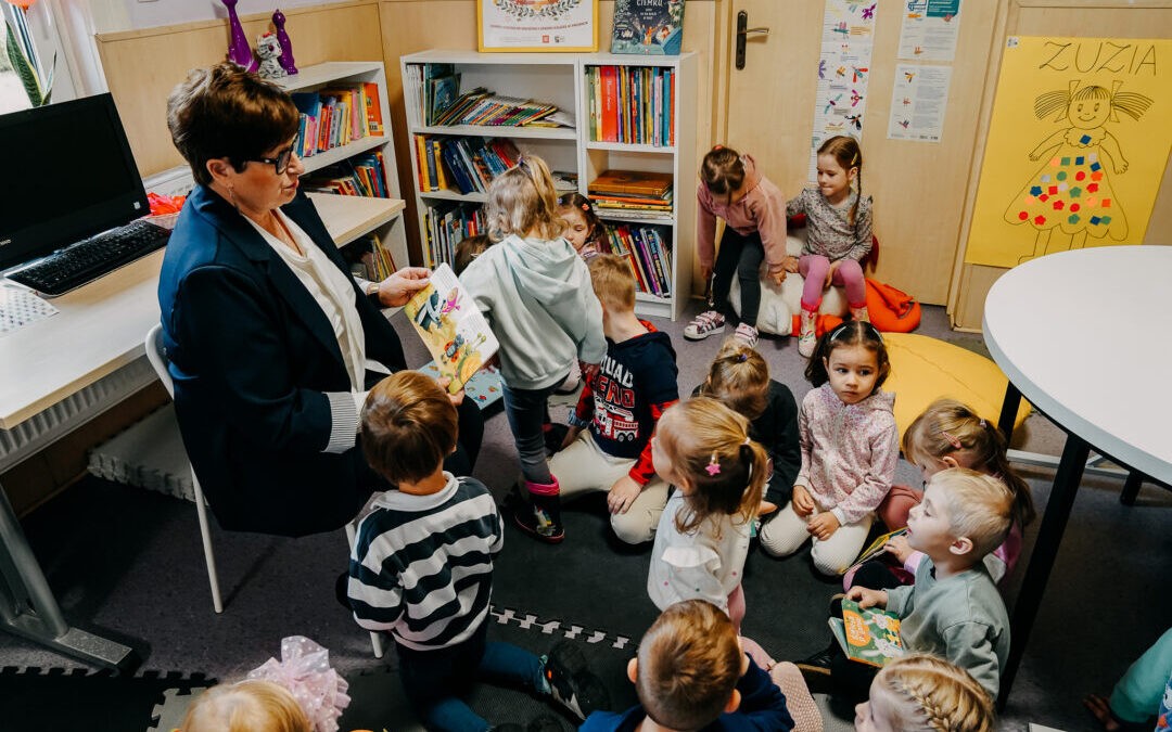 Lekcje Biblioteczne w Gminnej Bibliotece Publicznej w Iwanowicach w ramach XXIII Ogólnopolskiego Tygodnia Bibliotek – Wizyta Przedszkolaków z Celin!